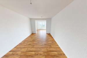 Großzügige 3-Raum-Wohnung in zentraler Lage – Brückenstr. 23, 9111 Zentrum, Chemnitz – Vorschaubild 1