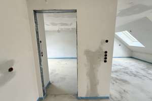 KfW 55 Energie A+ (Penthouse) Eigentumswohnung im Dachgeschoss mit XXL Balkon und Blick in die Natur – Drahtzieherstraße 7, 90453 Krottenbach, Mühlhof, Nürnberg – Vorschaubild 11
