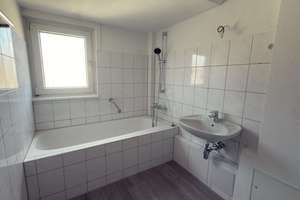 Neu sanierte 2 Zimmer Wohnung im Zentrum AB SOFORT! – 74072 Heilbronn, Heilbronn – Vorschaubild 5