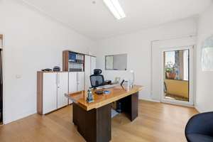 Ohne Makler! 4-Zimmer-Wohnung mit anspruchsvoller Ausstattung in Pempelfort – 40477 Golzheim, Düsseldorf – Vorschaubild 7