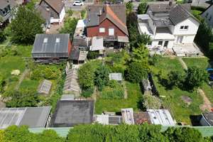 Handwerker aufgepasst! 
EFH mit Kernsanierungsbedarf auf wunderschönem Grundstück – 60439 Heddernheim, Frankfurt am Main – Vorschaubild 3