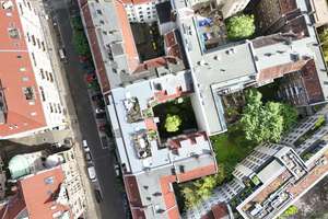 🌱 Charmante 2-Zimmer-Altbauwohnung am Mauerpark mit Balkon, möbliert ab 08/2026 bezugsfrei – Die vollständige Adresse der Immobilie erhältst du vom Anbieter., 10437 Prenzlauer Berg, Berlin – Vorschaubild 17