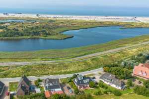 Ferienhaus mit Meerblick - Kapitalanlage am Strand von St. Peter-Ording – Nordfriesland (Kreis) – Vorschaubild 1