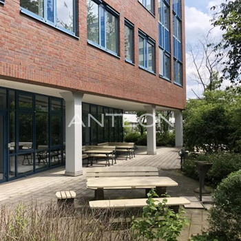 Ausbau nach Mieterwunsch | gute Anbindung an den öffentlichen Nahverkehr