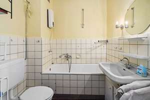 Bremen - Vahr | Sanierungsbedürftiges 3-Zimmer-Reihenhaus mit Garten, Keller und Garage – Die vollständige Adresse der Immobilie erhältst du vom Anbieter., 28327 Neue Vahr Südost, Bremen – Vorschaubild 13