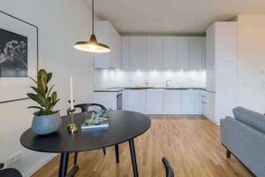 2 Balkone, TG & Aufzug: Lichtdurchflutete Neubauwohnung mit Südausrichtung im Nollendorfkiez – Else-Lasker-Schüler-Straße 6, 10783 Schöneberg, Berlin – Vorschaubild 3
