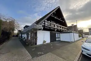 Direkt am Egelsberg, hohe Lebensqualität, DHH 165 qm! – Josef-Deutsch-Weg xx, 47802 Krefeld – Vorschaubild 1