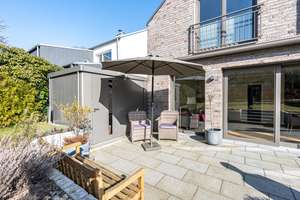Modernes Einfamilienhaus in begehrter Wohnlage mit großer Terrasse und Garten – Die vollständige Adresse der Immobilie erhältst du vom Anbieter., 22391 Wellingsbüttel, Hamburg – Vorschaubild 38