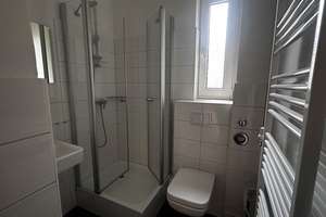 Preiswerte und günstig geschnittene 2-Zimmer-Wohnung – Buddestr. 20, 21109 Wilhelmsburg, Hamburg – Vorschaubild 2