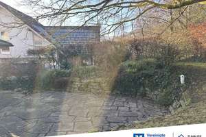 Großzügiges EFH in bevorzugter Wohnlage – Die vollständige Adresse der Immobilie erhältst du vom Anbieter., 33014 Bad Driburg – Vorschaubild 3