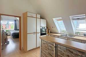 Vielseitiges Mehrgenerationenhaus mit großem Grundstück in begehrter ruhiger Lage. – Hamburg – Vorschaubild 18