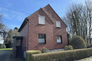 EINSEITIG ANGEBAUTES EINFAMILIENHAUS IN RATINGEN BREITSCHEID