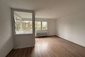 schöne 3-Zimmerwohnung mit Balkon in Wuppertal-Wichlinghausen – Marklandstraße 166, 42279 Oberbarmen, Wuppertal – Vorschaubild 3