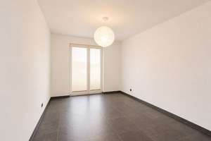Stilvolle 2-Zimmer-Wohung in Barmbek-Nord mit Aussicht über Hamburg... – Die vollständige Adresse der Immobilie erhältst du vom Anbieter., 22307 Barmbek-Nord, Hamburg – Vorschaubild 9