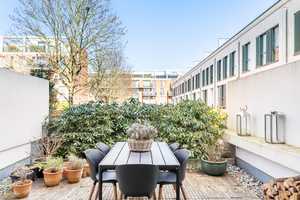 Exklusives Townhouse mit zwei Tiefgaragenstellplätzen in Hamburg-Eppendorf – Hamburg – Vorschaubild 9