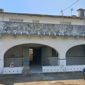 Große Gelegenheit Restaurant oder großes Lokal und Wohnung in der Nähe von Villalonga