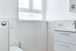3 Zimmer-WG Wohnung in MAIN-Nähe mit einmaligen Blick auf die Festung Marienberg – Wirsbergstraße 10, 97070 Altstadt, Würzburg – Vorschaubild 7
