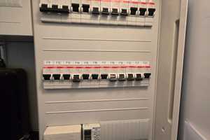 Ideal für Familien! Helles Reihenmittelhaus mit Garten! – Solingen – Vorschaubild 3