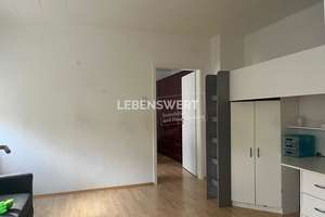 Zwei Einheiten mit Potenzial: Obergeschosswohnung in Solingen-Wald zur individuellen Gestaltung – Die vollständige Adresse der Immobilie erhältst du vom Anbieter., 42719 Wald, Solingen – Vorschaubild 11