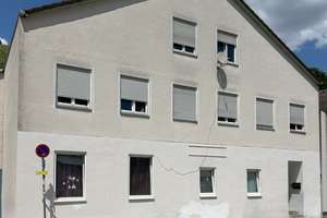 Zweifamilienhaus mit Ausbaupotenzial und Baugenehmigung in 91804 Mörnsheim – Die vollständige Adresse der Immobilie erhältst du vom Anbieter., 91804 Mörnsheim – Vorschaubild 1