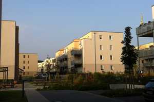 Gemütliche 2 -Zimmer-Wohnung mit großer Terrasse und Mietergarten – Hannes-Meyer-Straße 2-8, 14469 Bornstedt, Potsdam – Vorschaubild 8