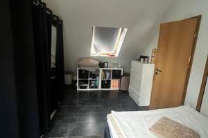 Ruhige und helle Dachgeschosswohnung mit besonderem Grundriss – Reinbeckstraße 18a, 70565 Rohr, Stuttgart – Vorschaubild 7