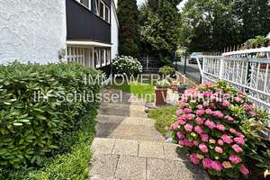 Exklusive Stadtvilla mit großem Garten direkt an an den Erftauen - Ein wunderschönes Anwesen! – Die vollständige Adresse der Immobilie erhältst du vom Anbieter., 53879 Euskirchen – Vorschaubild 14