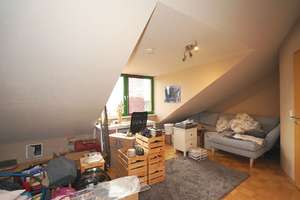 Ihr neues Familienzuhause: Doppelhaushälfte mit Garage und viel Ruhe in Leverkusen-Meckhofen ! – Die vollständige Adresse der Immobilie erhältst du vom Anbieter., 51377 Steinbüchel, Leverkusen – Vorschaubild 17