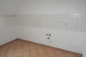 Gemütliche DG-Whg (2.OG) mit schönem Laminatboden in Echtholzoptik – Eichendorfstr. 21, 9131 Chemnitz – Vorschaubild 11