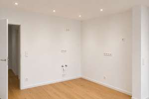 Erstbezug nach Kernsanierung & Neubau in Pasing | 3 Zimmer | Effizienzhaus 55 | Balkon – Morungenstraße 8, 81241 Pasing, München – Vorschaubild 4