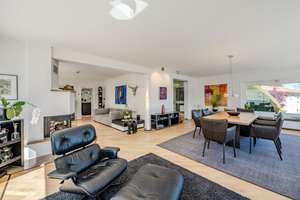 ***Sonnige Villa mit traumhaftem Panoramablick, Garten, Terrasse und Schwimmbad*** – Die vollständige Adresse der Immobilie erhältst du vom Anbieter., 70839 Gerlingen – Vorschaubild 10