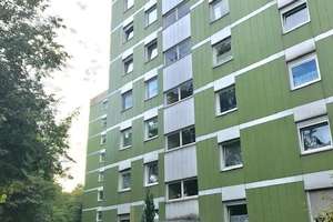Möbliert und schick! Sanierte und voll möblierte 1-Zimmer-Wohnung mit Balkon – St.-Blasien-Str. 1a, 80809 Am Luitpoldpark, München – Vorschaubild 4