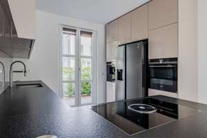 High-end townhouse with a pool near Lake Jungfernsee – Die vollständige Adresse der Immobilie erhältst du vom Anbieter., 14469 Nauener Vorstadt, Potsdam – Vorschaubild 9