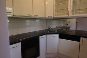 Helle 2,5-Zi-Wohnung Isarhochufer Thalkirchen mit Balkon und EBK – Wolfratshauser Straße 28, 81379 Thalkirchen, München – Vorschaubild 3