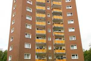 OB-Bermensfeld/Neue Mitte. Helle, kleine 3-Zimmer-Wohnung mit Balkon zu verkaufen! – Drei Knappen 18, 46047 Oberhausen – Vorschaubild 2