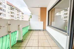 Sanierungsbedürftige 2-Zimmer-Wohnung mit Balkon & Aufzug in Fürth – Die vollständige Adresse der Immobilie erhältst du vom Anbieter., 90763 Nördliche Südstadt, Fürth – Vorschaubild 8