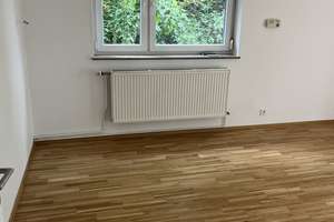 Schöne helle neu renovierte 2 Zimmerwohnung mit Balkon in Stuttgart Nord – Relenbergstraße 27 a, 70174 Relenberg, Stuttgart – Vorschaubild 9