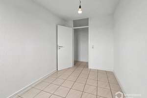 Modernisierte 4-ZKB Wohnung mit Balkon und Aufzug (6,5% Rendite) – 67059 West, Ludwigshafen am Rhein – Vorschaubild 14