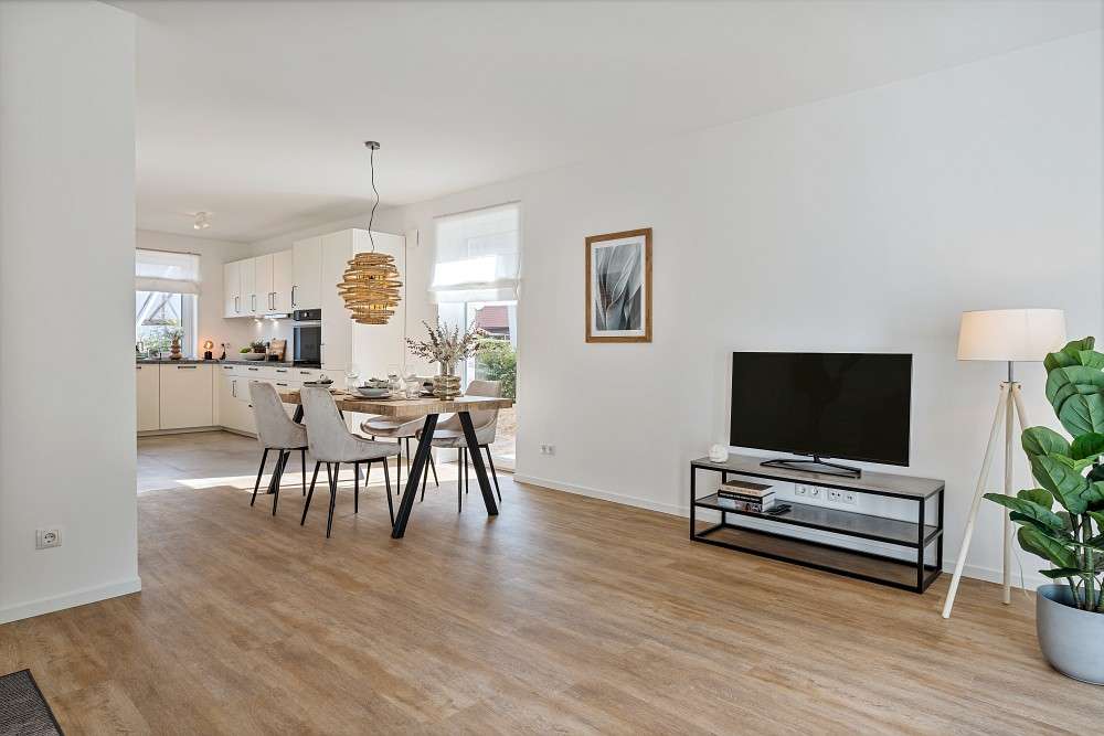 Immobilie in Hoisdorf - Erstbezug: Hochwertige Doppelhaushälfte in zweiter Reihe mit idyllischem Garten - Bild 12