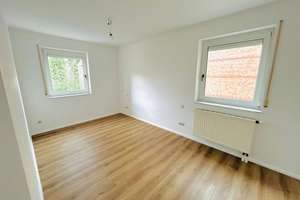 Sonniger Balkon & Moderne Einbauküche – Frankenbergstraße  24, 1159 Löbtau-Süd, Dresden – Vorschaubild 6