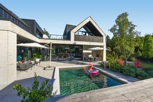 Exklusive Architektenvilla am Rheindamm – Wohnen auf höchstem Niveau – Die vollständige Adresse der Immobilie erhältst du vom Anbieter., 40668 Meerbusch – Vorschaubild 4