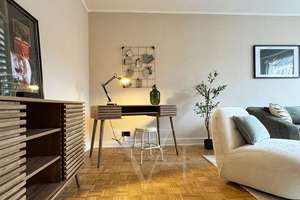 Neu möbliert und renoviert - Helle 2-Zimmer Wohnung in begehrter Hamburger Lage