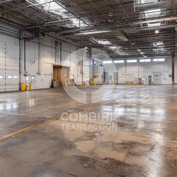 ca. 10.000 m² Hallenfläche nahe der A95 zu vermieten - combine Transaction