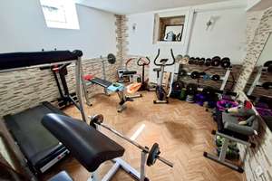 Hier wohnt man gerne! Schönes EFH mit Garage in ruhiger Lage! – Die vollständige Adresse der Immobilie erhältst du vom Anbieter., 86156 Kriegshaber, Augsburg – Vorschaubild 34
