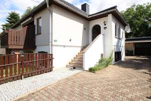 Gepflegtes Einfamilienhaus mit Einliegerwohnung – Die vollständige Adresse der Immobilie erhältst du vom Anbieter., 6449 Aschersleben – Vorschaubild 2
