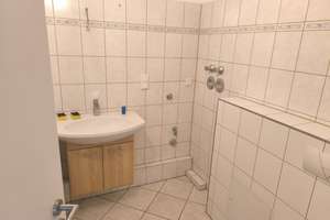 Modernisierte 2-Zimmer-Wohnung mit Loggia in zentraler Lage – Die vollständige Adresse der Immobilie erhältst du vom Anbieter., 51373 Wiesdorf, Leverkusen – Vorschaubild 8