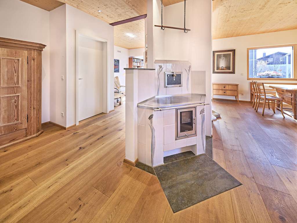 Immobilie in Breitbrunn am Chiemsee - Modernes und energieeffizientes Einfamilienhaus - dem See ganz nah - Bild 3