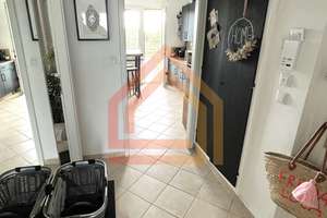 Loggia mit Domblick: Attraktive Wohnung über den Dächern von Köln-Nippes – Die vollständige Adresse der Immobilie erhältst du vom Anbieter., 50733 Nippes (Ortsteil), Köln – Vorschaubild 6