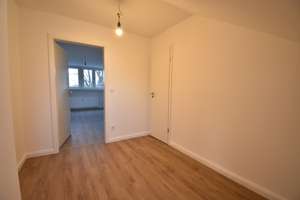 Renoviert! Bezusgfreie 2-Zimmer-Whg mit moderner Ausstattung  – Am Stemmersgraben 30, 46117 Heide, Oberhausen – Vorschaubild 3