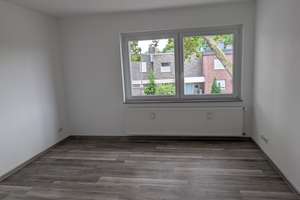 Helle 3,5-Zimmer-Wohnung mit Balkon in Oberhausen-Tackenberg – Hamburger Straße 44, 46145 Tackenberg, Oberhausen – Vorschaubild 13
